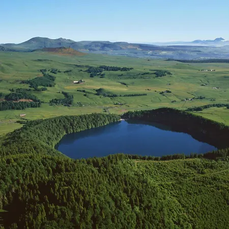 La Nichee فندق مبيت وإفطار Rochefort-Montagne